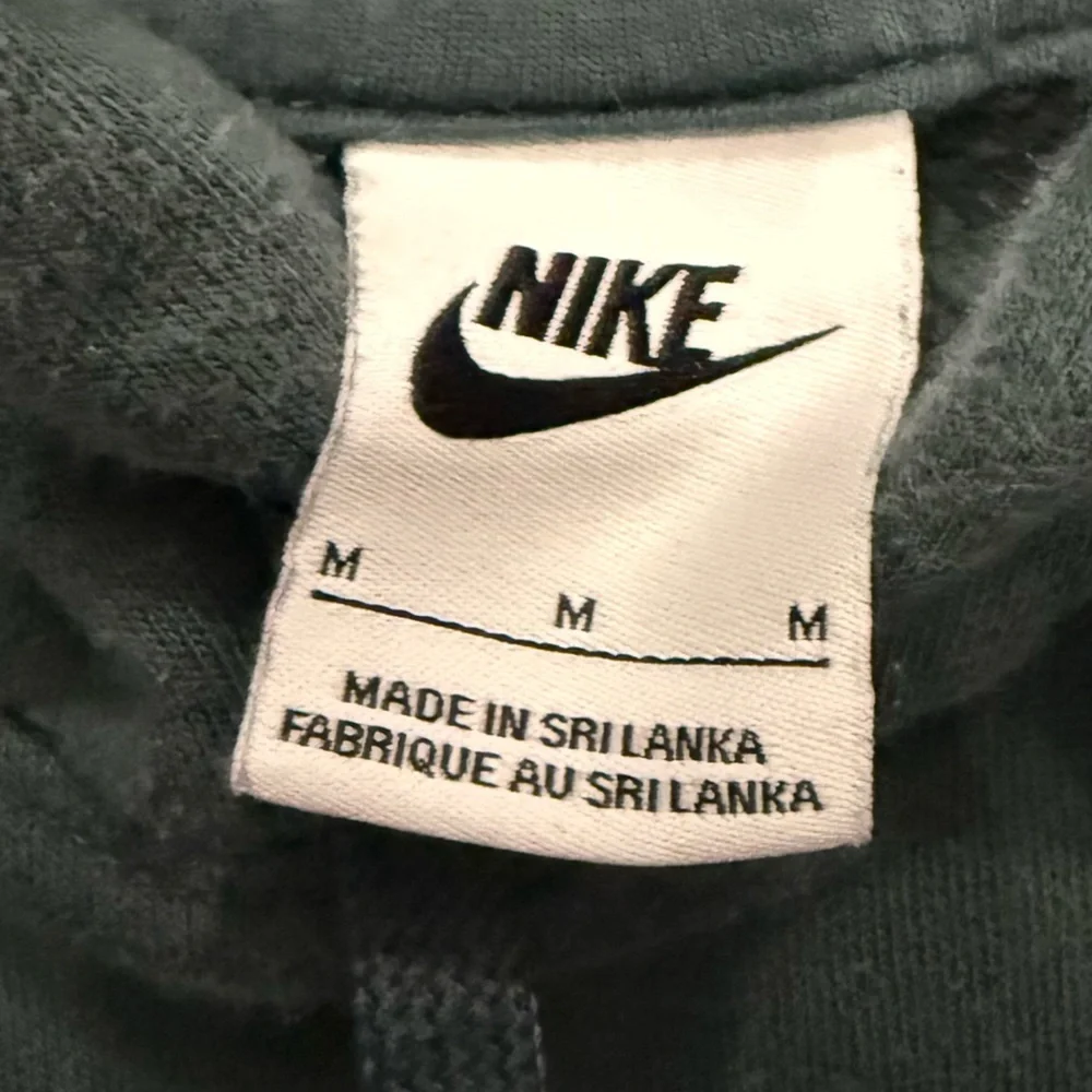 Nike Pullover Hoodie Medium Forest Green Small Swoosh Fleece Sweatshirt